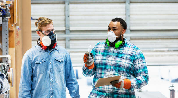 What Is the Difference Between a Mask and a Respirator?cid=4