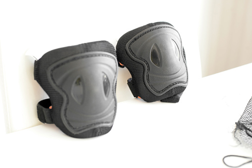 A knee pads