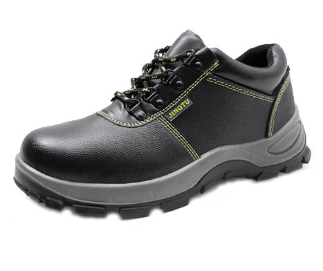 Features Of Safety Shoes: What To Look For?
