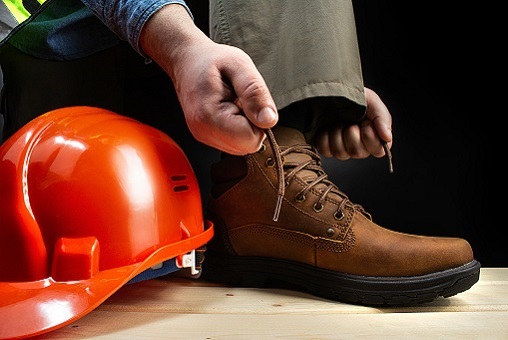 Why Are Safety Shoes Important in the Workplace?